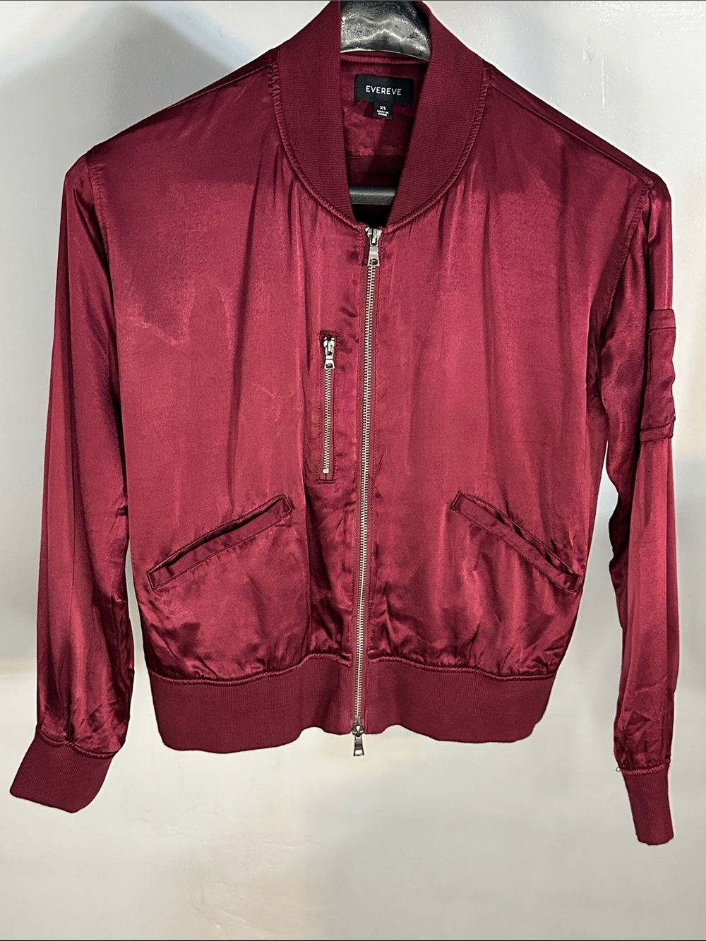 Evereve Satin Bomber Jacket - Wine
